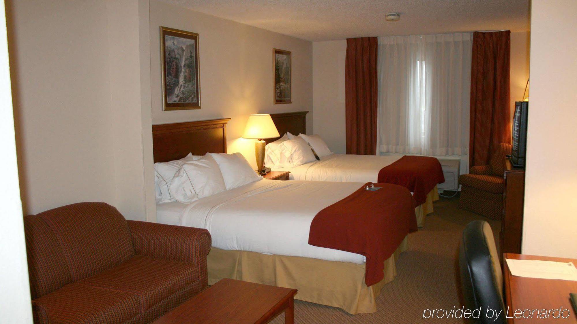 Baymont By Wyndham Portage Hotel Exterior foto